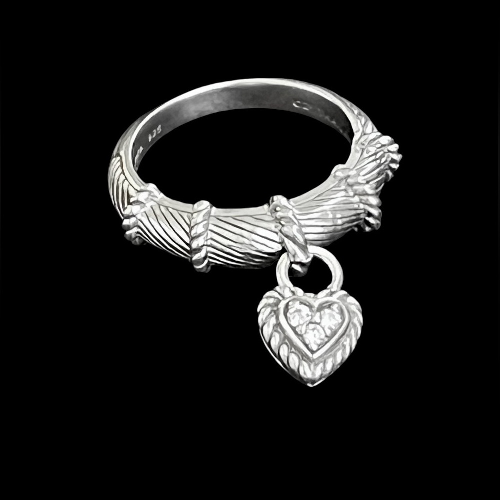 Judith Ripka sterling silver cubic zirconia heart charm ring